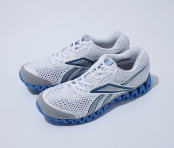 sneaker018.jpg