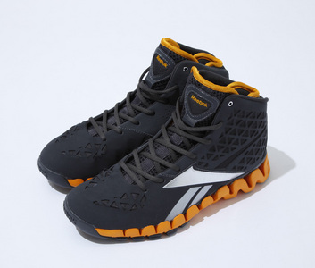 sneaker019.jpg