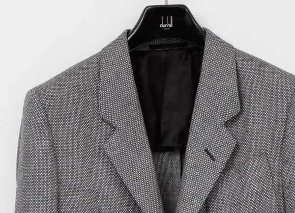 /archives/feature/images/dunhill_ua01_2.jpg