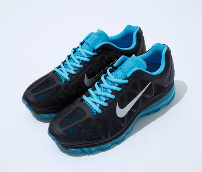 /archives/feature/images/sneaker001.jpg