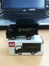 TOMICA TRUCK.jpg