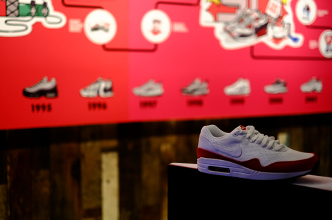 nike-air-max-air-reinvented-installation-juice-hong-kong-16.jpg