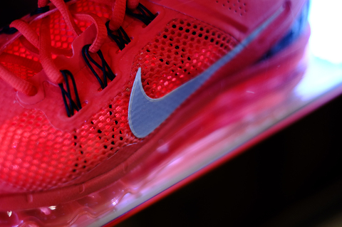 nike-air-max-air-reinvented-installation-juice-hong-kong-6.jpg