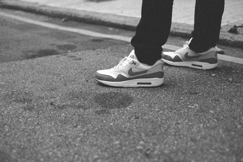 nike_air_max_evolution_of_the_revolution_styling_shoot_behind-the-scenes-8.jpg