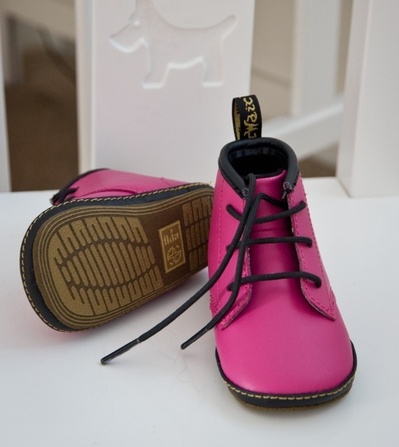 crib pink.jpg