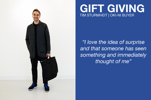 151113_gift-giving-tim-s.jpg