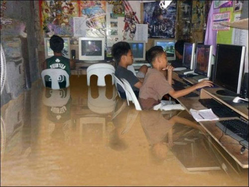 洪水.jpg