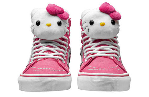 Vans-x-Hello-Kitty-Sk8-Hi-Slim-2.jpg