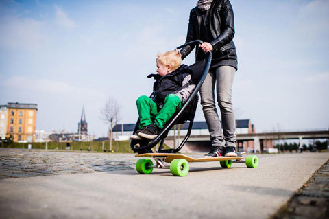 longboardStroller-designboom01-1.jpg