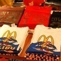 マリブビーチのマクドナルドTee