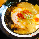 館山たつみ 黒らーめん