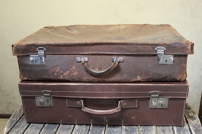 leather suit case.JPG