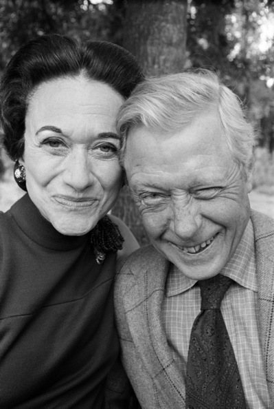 THE-DUKE-AND-DUCHESS-OF-WINDSOR-LE-MOULIN-DE-LA-TUILERIE-PARIS-FRANCE-15TH-SEPTEMBER-1967-1-c26885G.jpg