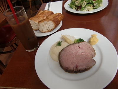 lunchlunch.jpg