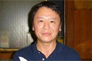 南井正弘Freewriter&Sneakerologist1966年愛知県西尾市生まれ。スポーツシューズブランドに10年勤務後ライターに転身。主な著書に「スニーカースタイル」「NIKE AIR BOOK」などがある。