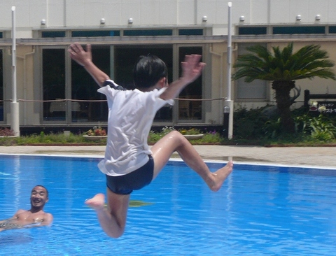 jedi_090806_pool.JPG