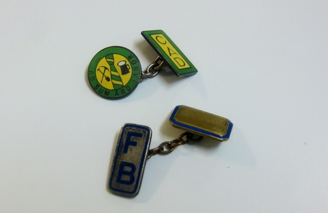 jedi_cuff_links_2.jpg