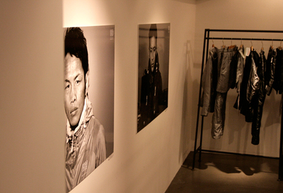 100A2012AWEX.jpg