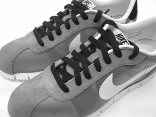 CORTEZ FLYMOTION01