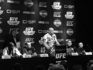 UFC99-2-03.jpg