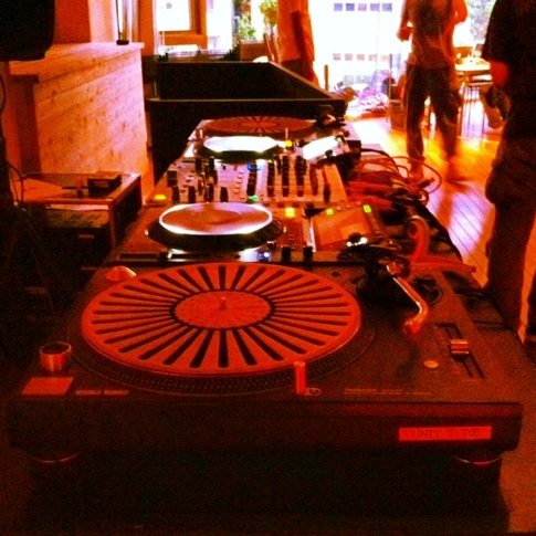 dj9.JPG