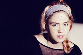 Interview with Grimes グライムス 〜幼さの中に秘め...