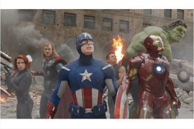映画『アベンジャーズ』のプレミアムグッズをプレゼント！