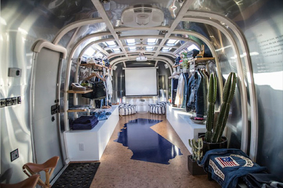 airstream001.jpg
