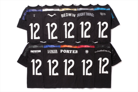 人気10ブランドが手掛ける2014 FIFA ワールドカップ限定Tシャツ...