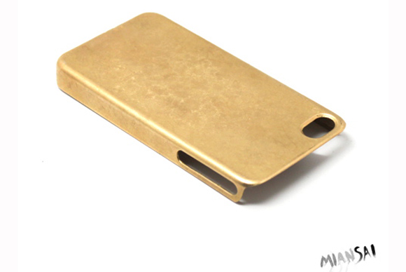 MIANSAI-goldcase.jpg