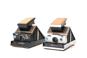 WWGBがカスタムしたSX-70が Impossible Project...