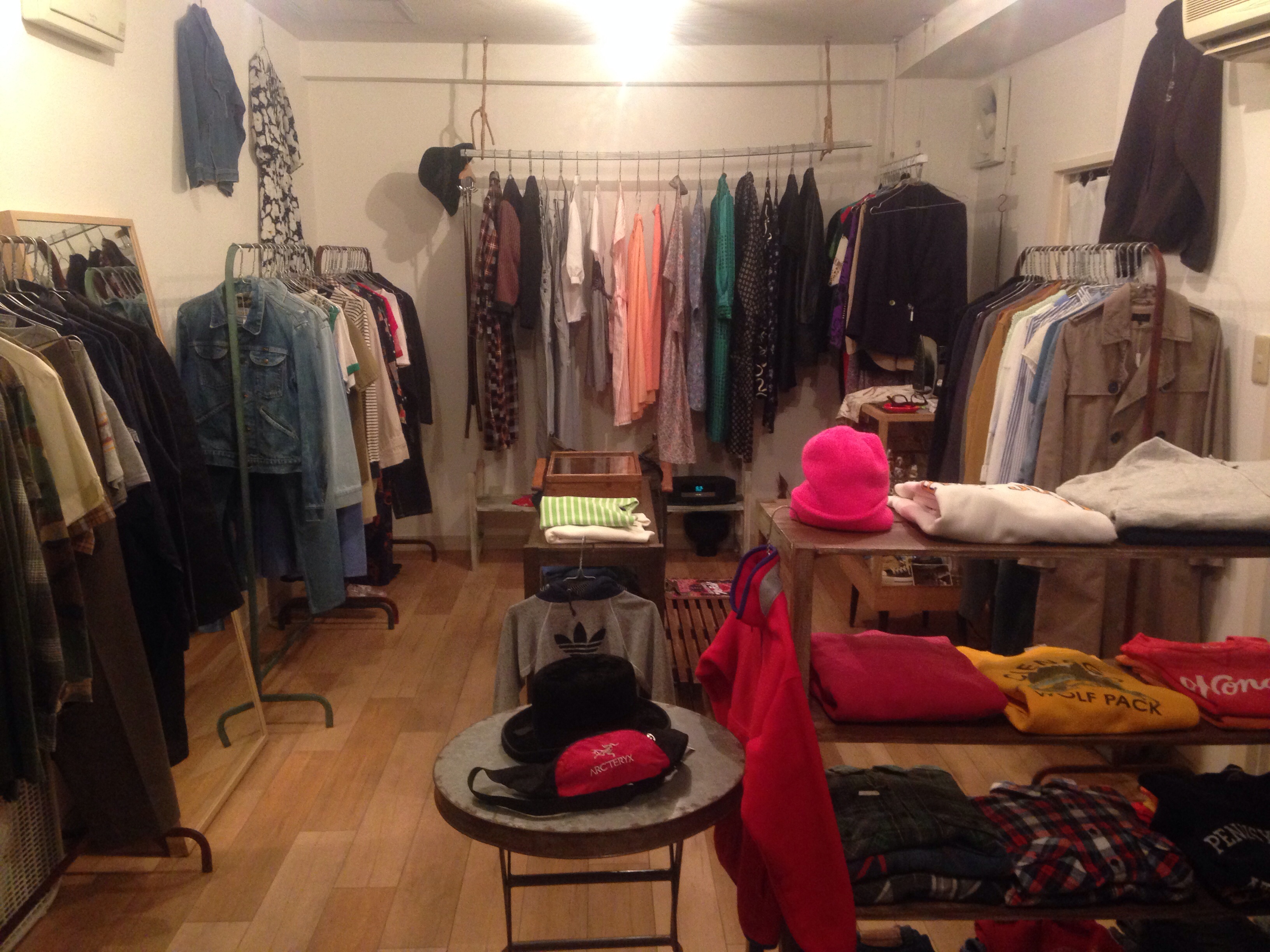 Hynm Edits Vol 07 Midnight Shoppinng 時間別で探せる夜の古着屋ガイド