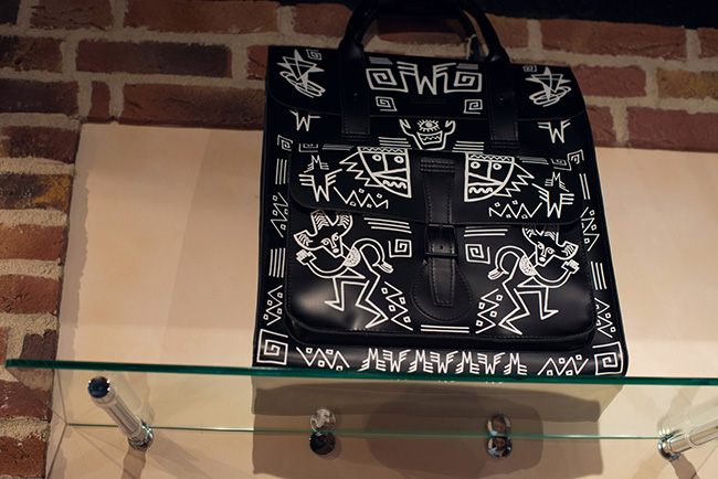 Collaboration with Mark Wigan. マーク・ウィガンとドクター Collaboration with Mark Wigan. マーク・ウィガンとドクター
