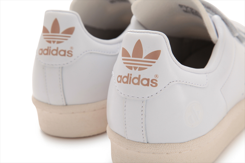 adidasjnsfbvnsj.jpg