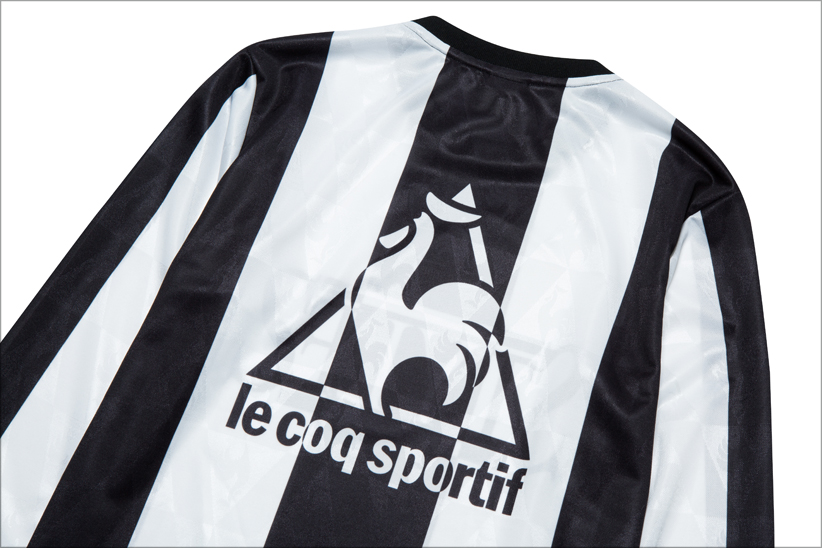ルコックスポルティフ×スタイルスが手がける、80S風味のサッカーシャツ