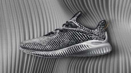 BOOST™ foam is next! The new "Alpha Bounce" model with bounce foam is now available.