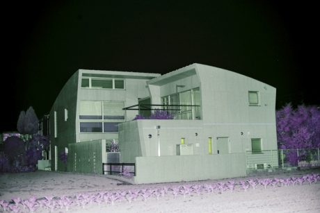 写真家・山谷佑介の新作が早くも登場！ 江東区東雲でアートな時間を過ごしてみては？