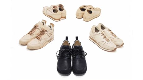 エンダースキーマの “DSMG” 限定のスニーカー。