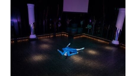 魯山人も愛した名湯を舞台にした詩・写真集『あなたの水になりたい』の刊行記念展が開催。