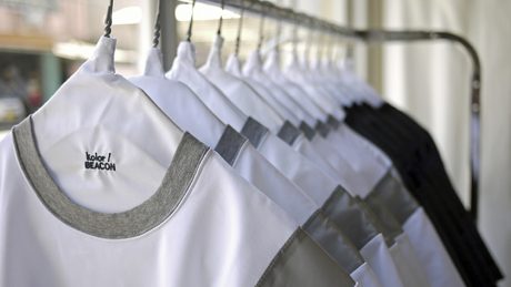 EUREKA FACTORY HEIGHTS, a store that has made a name for itself in Gifu, celebrates its 7th anniversary! Anniversary items were produced with kolor.