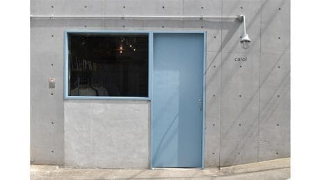 The quiet new "carol" in Harajuku. We are sure we will be frequenting it this fall/winter.