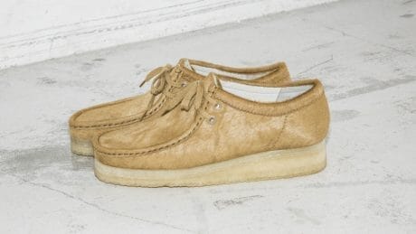 How about a pair of Clarks with a classy look? Beauty & Youth will drop another special order.