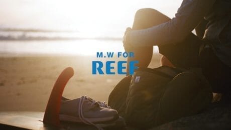 A collection that evokes surfing under the supervision of Masashi Watanabe. A beautiful surfer will appear at the launch event in Tsujido!