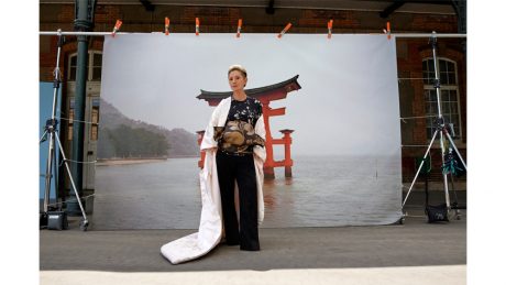 豪華共演！ジバンシィ・エッセンシャルズが日本づくしのプロモーションムービーを公開。