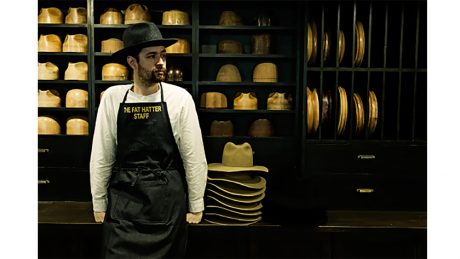 Next weekend, we will go to the popular spot, Futakotamagawa. Get your own original hat or beret that you are particular about.