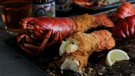 行列の絶えないロブスターロール専門店が広尾へ。ロブスター以外のメニューも充実。