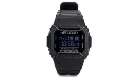 瞬殺必至！ N.ハリウッドが手がけたG-SHOCKは、オールブラックのシックな一本。