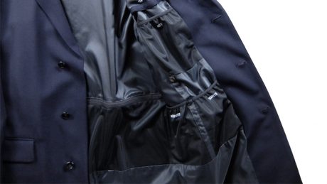 ハローズエクストラファインの限りなくアーバンなネイビー。