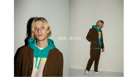 色気あるストリートウェア。ヴァイナル アーカイブ×シップス ジェット ブルーのコラボレーション。
