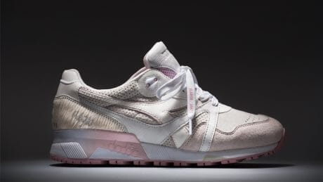 “世界で唯一の白いゴリラ”に捧ぐ、Diadora×XLARGE®のスニーカー。